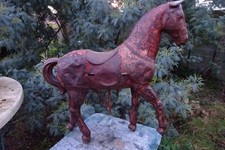 CHEVAL ANCIEN DE MANEGE EN