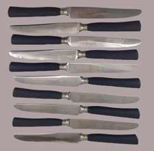 Lot 10 couteaux de table