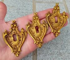 3 Anciennes Entrées de Clé serrure de meuble en Bronze  N°52