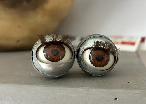 Paire oeil yeux dormeurs - yeux,