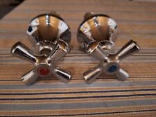 Paire D'anciens Robinets De Lavabo, 4 Branches. Eau Chaude Et Froide. Plomberie