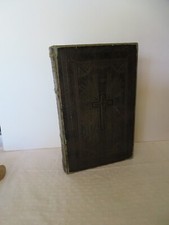 ancienne boite livre trompe