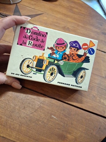 Ancien jeu domino - ancien, code
