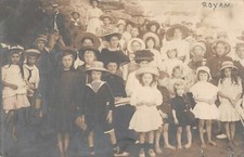 CPA 17 ROYAN CARTE PHOTO (au verso M.Bonnetaud photo rue Gambetta a Royan 