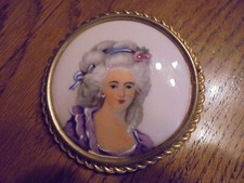 Broche peinture miniature