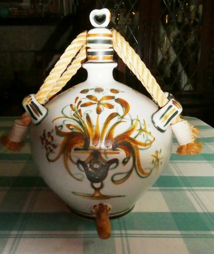 Grande gourde avec robinet - gourde,
