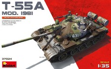 MINIART 1/35 KIT CHAR
