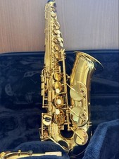 Saxophone alto YAMAHA YAS-62