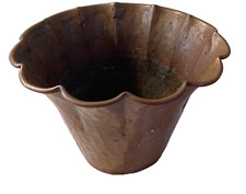 CACHE POT EN CUIVRE MARTELE