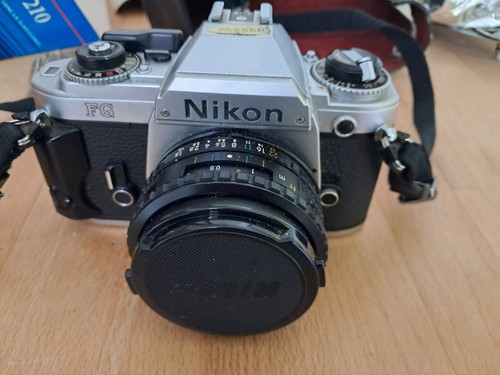 Appareil photo nikon - photo, fg