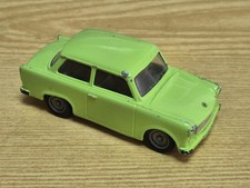 Voiture Miniature Trabant 601