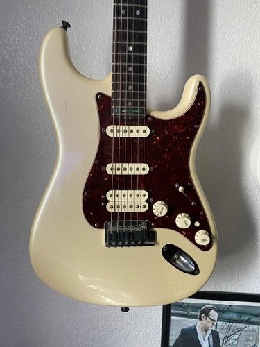 Amercian made dlx strat hss - amercian,