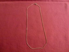 COLLIER PLAQUE OR MAILLE FINE