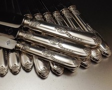 RAVINET D'ENFERT MODELE EMPIRE 25 COUTEAUX DE TABLE METAL ARGENTE LAMES INOX