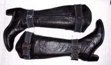 U ME UN MATIN D’ÉTÉ bottes zippée cuir noir P 39 TBE