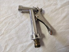 Pistolet en métal pour tuyau d'arrosage