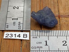 TANZANITE pierre brute