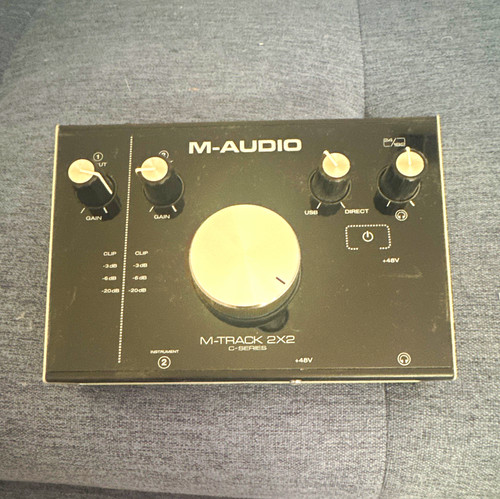 Audio track 2x2 c - m-audio, m-track
