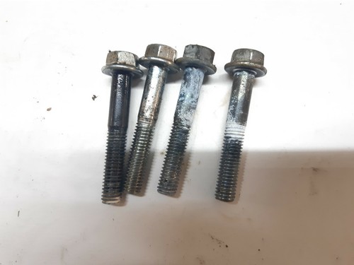 Vis culasse moteur - vis,
