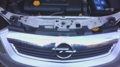 Calandre opel zafira phase 1 - opel,