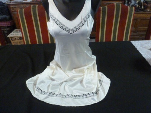 Jolie combinaison fond robe - jolie, de