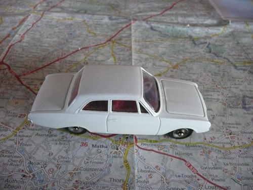 Ford taunus blanche ancienne - taunus,