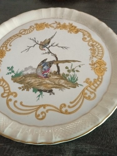 Plat très ancien - plat,