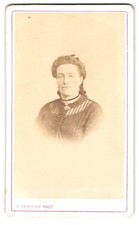 Photo F. Trottier, Clermont, 12, Place Delille, 12, Portrait de junge Dame in h 