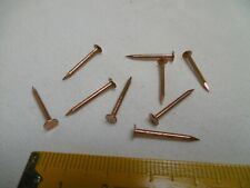 clous de cordonnier tête