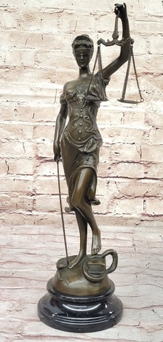 Sculpture bronze statue - sculpture,
