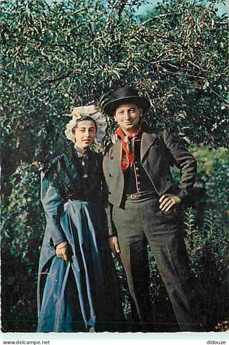 Carte postale folklore - postale,
