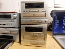 DENON D-M03 Personal Component