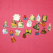 Lot 21 pin's vintage