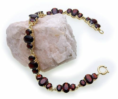 Bracelet grenat véritable - en,