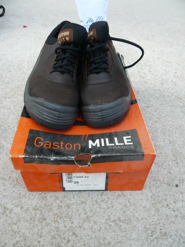 Chaussures securite cuir - de, en