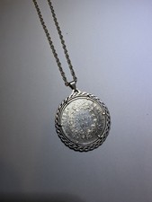 Collier pendentif pièce 10