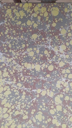 Papier marbré cuve de - à, la