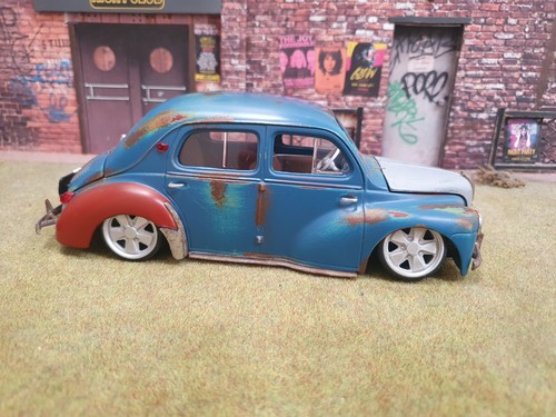Renault 4cv rat - 1/18, rod