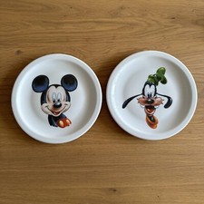 Lot 2 Assiettes a dessert mickey et goofy Disneyland Paris exclusivite