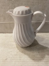 CONNOISSERVE INSULATED CARAFE