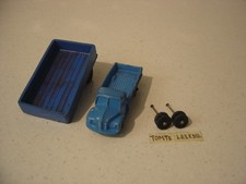 lot Tomte-Laerdal remorque, camion Dodge "bâché",  axes et roues bon état