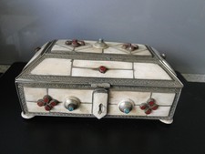 BOITE A BIJOUX ORIENTALE