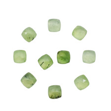 Carré préhnite vert naturel