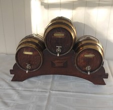 3 petits tonneaux alcool en bois   cerclage cuivre Support Et  Tonneaux Chêne 