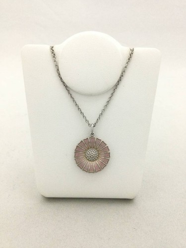Collier pendentif breloque