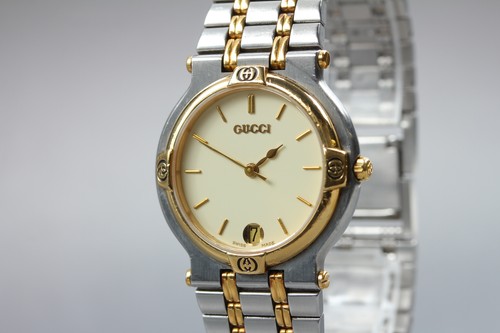 Presque comme neuve montre - [presque,