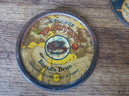 Boîte ronde biscuits brun - boîte,