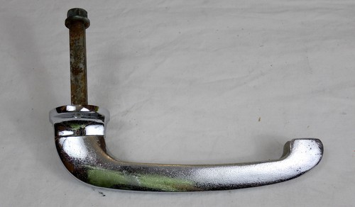 Grosse poignee pour porte - porte, de