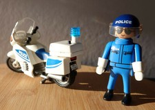 PLAYMOBIL POLICE MOTO +