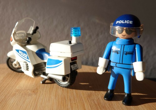 Playmobil police moto - playmobil,